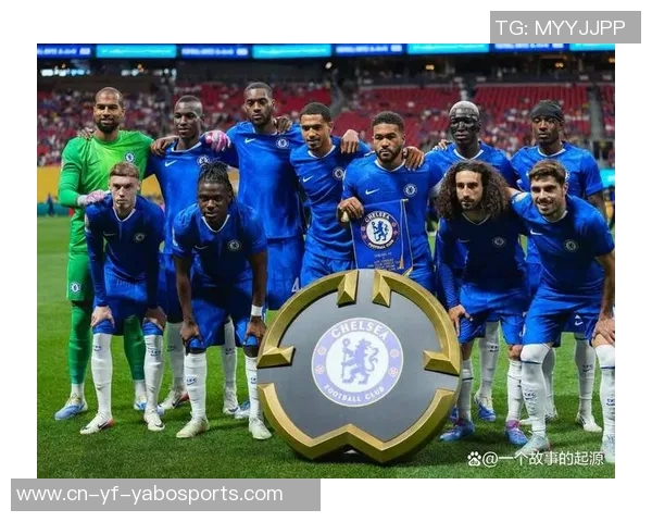 恩佐与加纳乔共同探讨切尔西圣诞慈善活动的足球团结力量