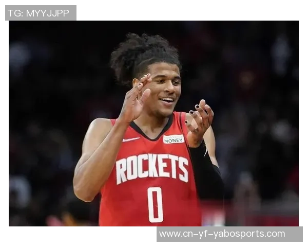 杰伦格林复出表现平平替补出战20分钟贡献12分3助攻三分球命中率50